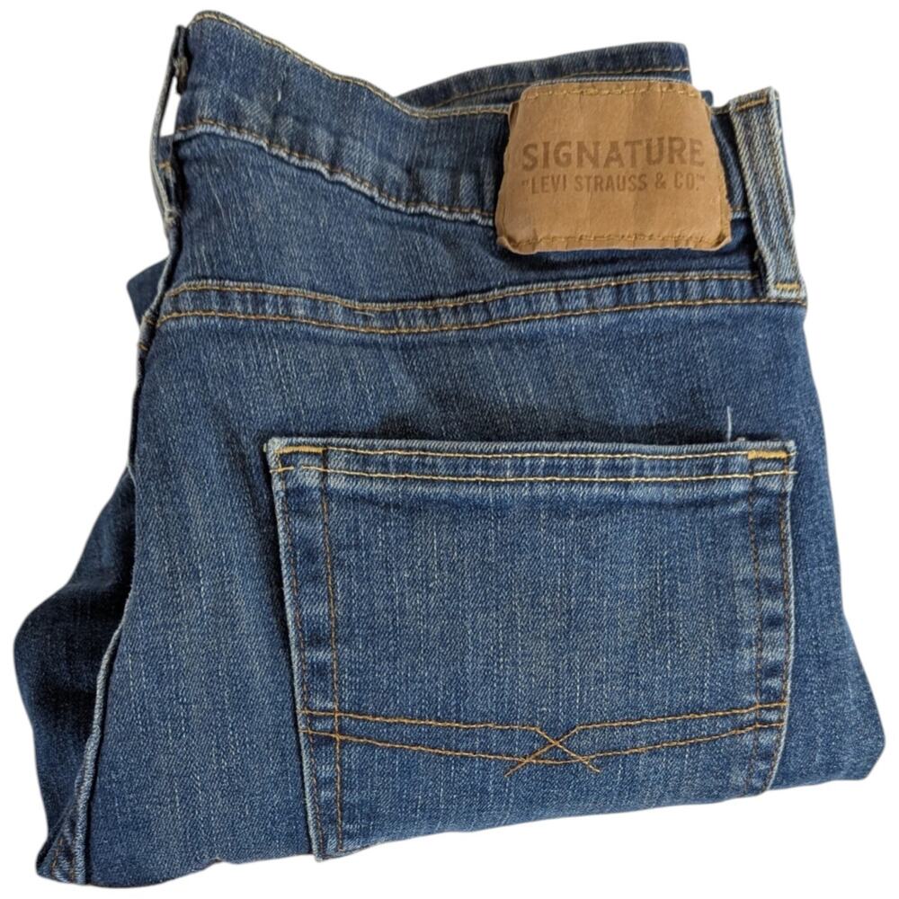 Levi's Signature S51 Straight Jeans 32x30 Levis Blue Denim Measures 34x29.5